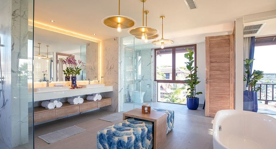 For sale 4 Beds condo in Mueang Phuket, Phuket