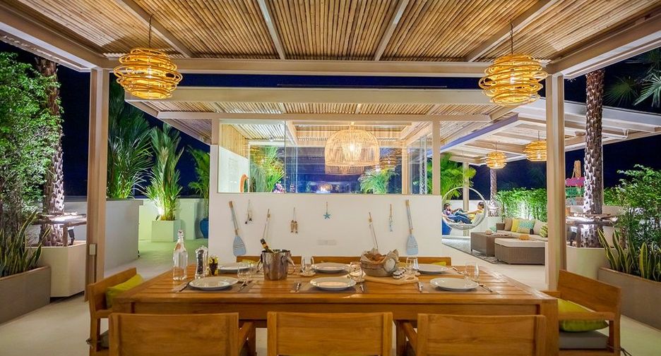 For sale 4 Beds condo in Mueang Phuket, Phuket