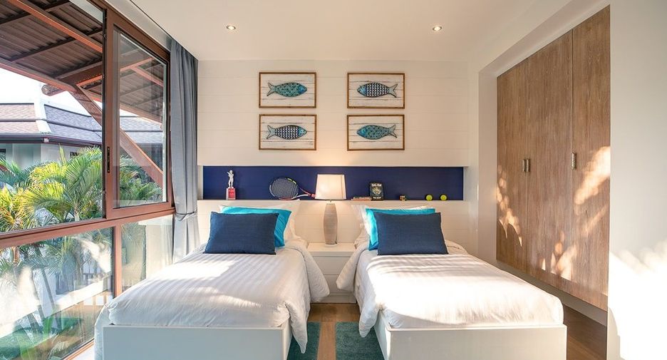 For sale 4 Beds condo in Mueang Phuket, Phuket