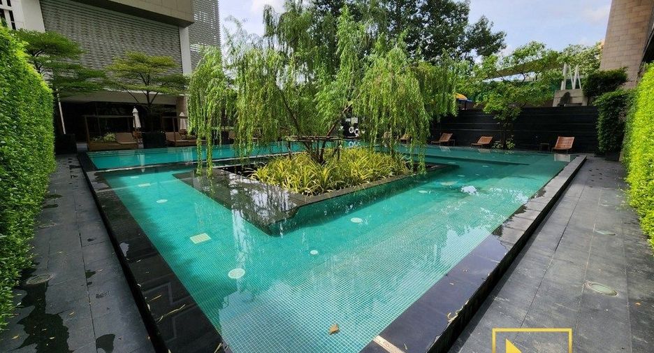 For rent 1 bed condo in Khlong Toei, Bangkok