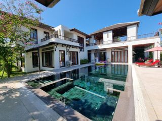 For sale 5 bed house in Saraphi, Chiang Mai