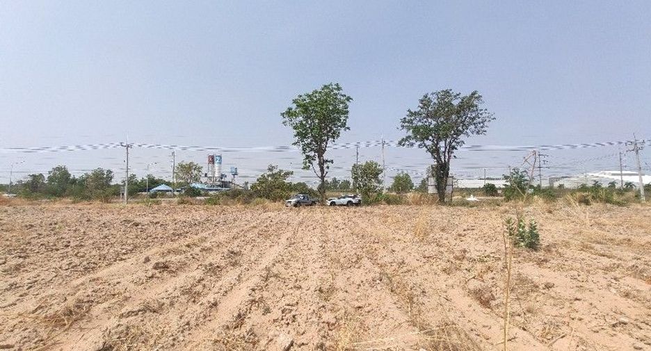 For sale land in Nong Bua, Nakhon Sawan