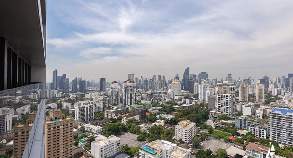 Wohnung zur Miete mit 2 Zimmer in Watthana, Bangkok