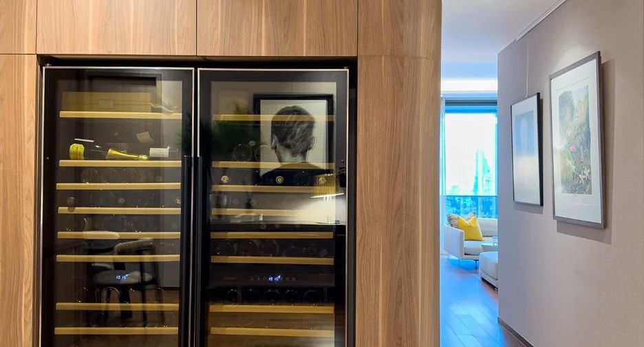Condo en venta de 4 habitaciones en Khlong Toei, Bangkok