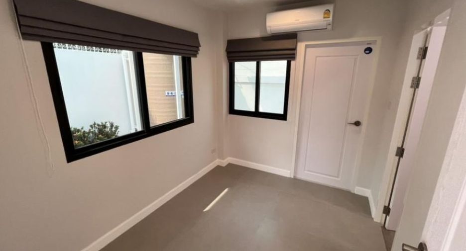 For rent 4 ベッドルーム house in Phaya Thai, Bangkok
