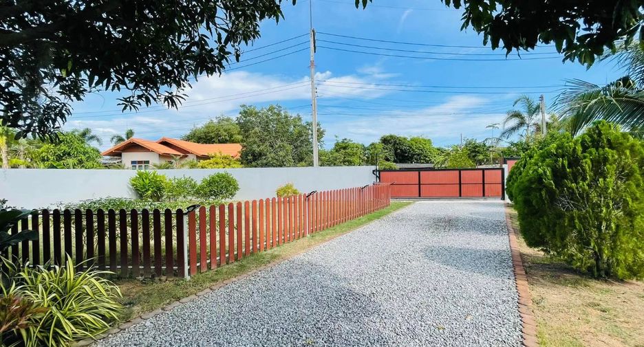 For sale 2 bedrooms house in Bang Lamung, Chonburi