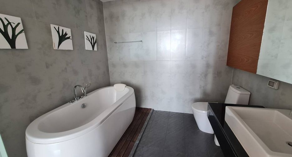 Condo en alquiler de 3 habitaciones en Klaeng, Rayong