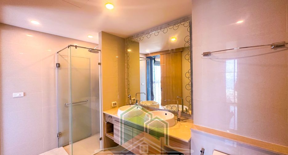 À louer 2 chambres condo à Bang Lamung, Chonburi