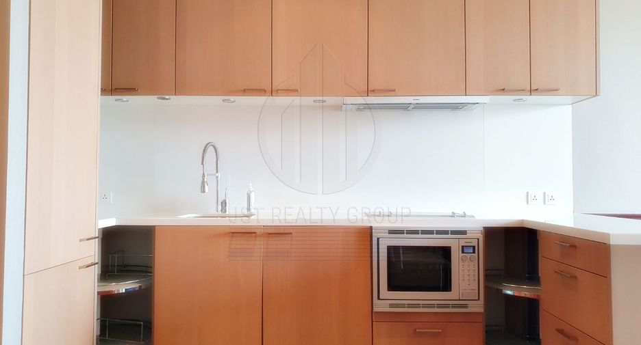 Condo en alquiler y en venta de 2 habitaciones en Sathon, Bangkok
