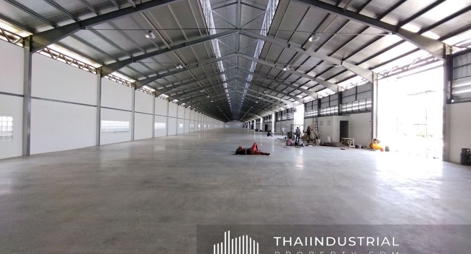 For rent warehouse in Mueang Samut Prakan, Samut Prakan