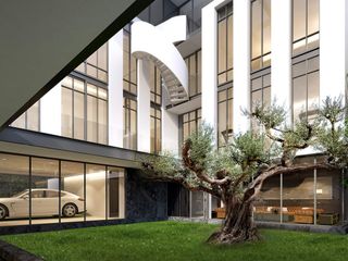 For sale 5 bed office in Khlong Toei, Bangkok