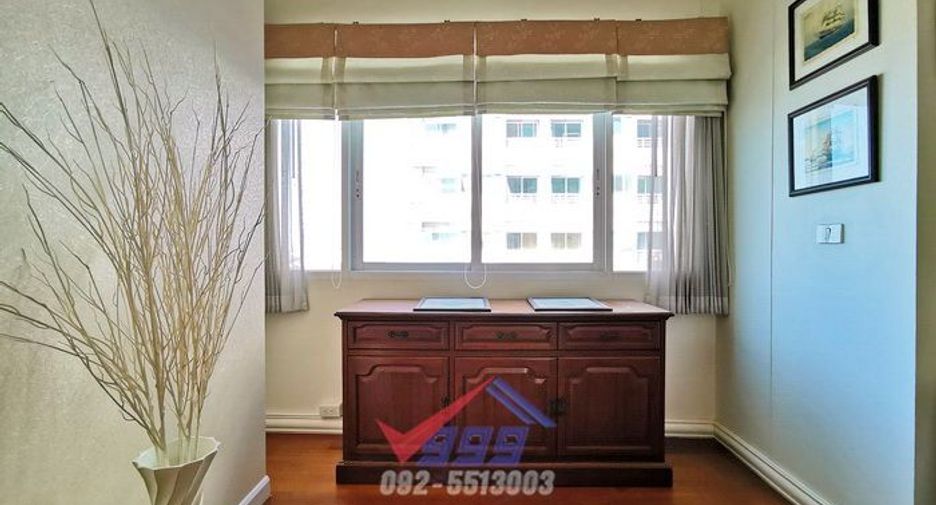 For rent そして for sale 3 Beds condo in Bang Kapi, Bangkok