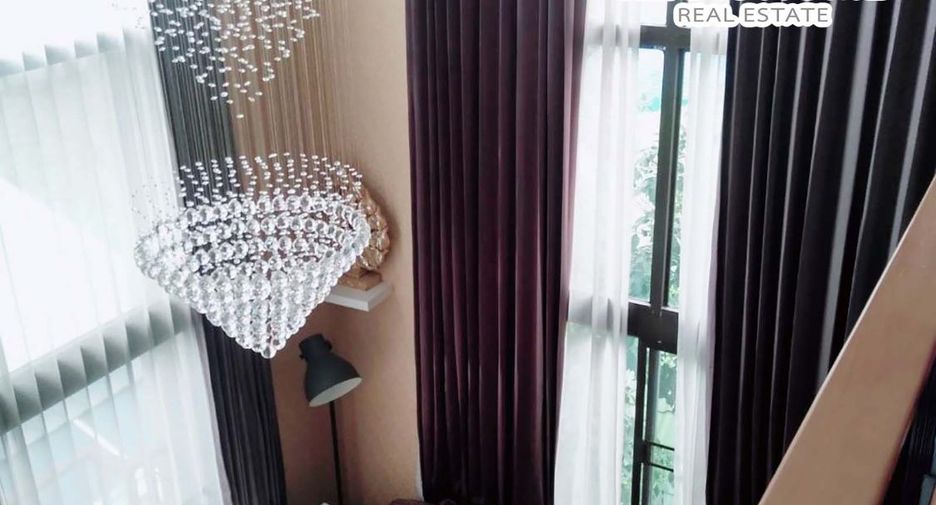 For sale 4 bedrooms house in Don Mueang, Bangkok