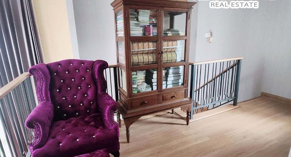 For sale 4 bedrooms house in Don Mueang, Bangkok