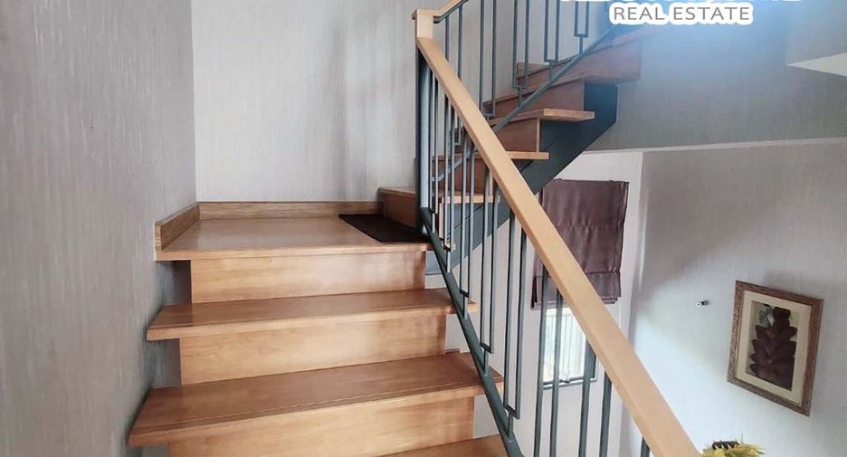 For sale 4 bedrooms house in Don Mueang, Bangkok