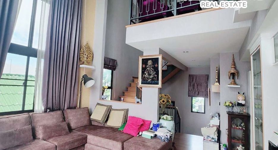 For sale 4 bedrooms house in Don Mueang, Bangkok