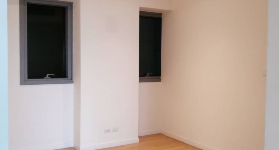 For rent and for sale 2 bedrooms condo in Yan Nawa, Bangkok