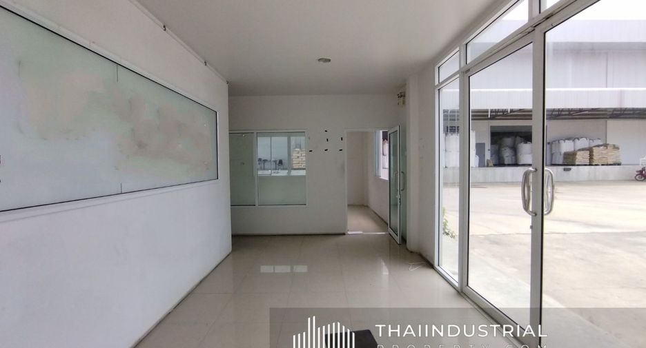 For rent warehouse in Si Racha, Chonburi