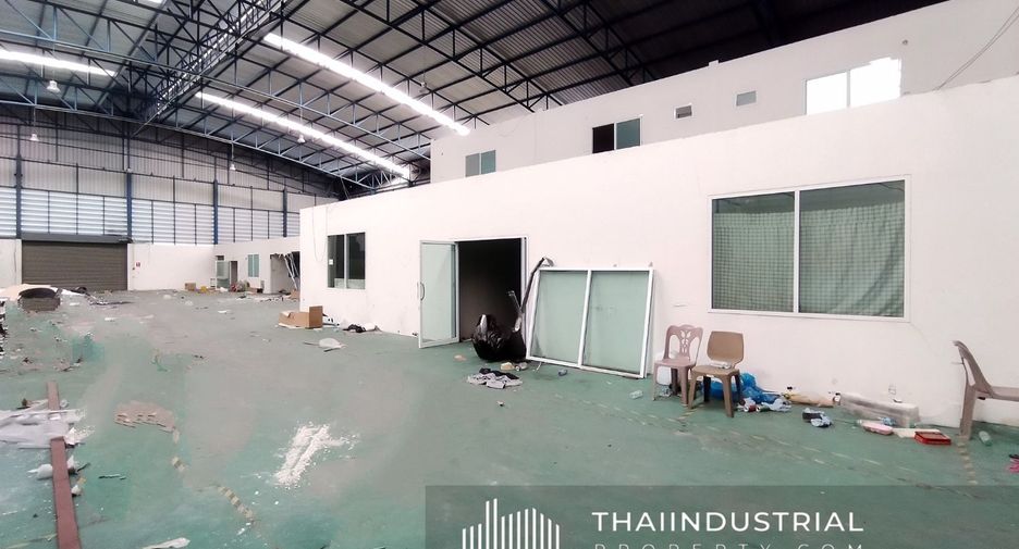 For rent warehouse in Si Racha, Chonburi