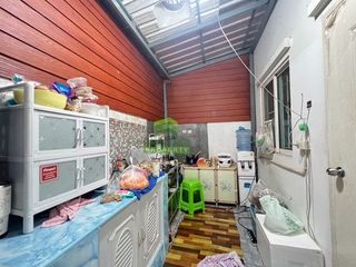 Продажа 4 спальни таунхаус в Krathum Baen, Самутсакхон