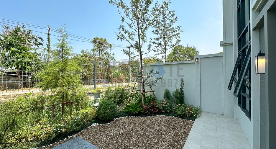 For rent and for sale 4 bedrooms house in Mueang Chiang Mai, Chiang Mai
