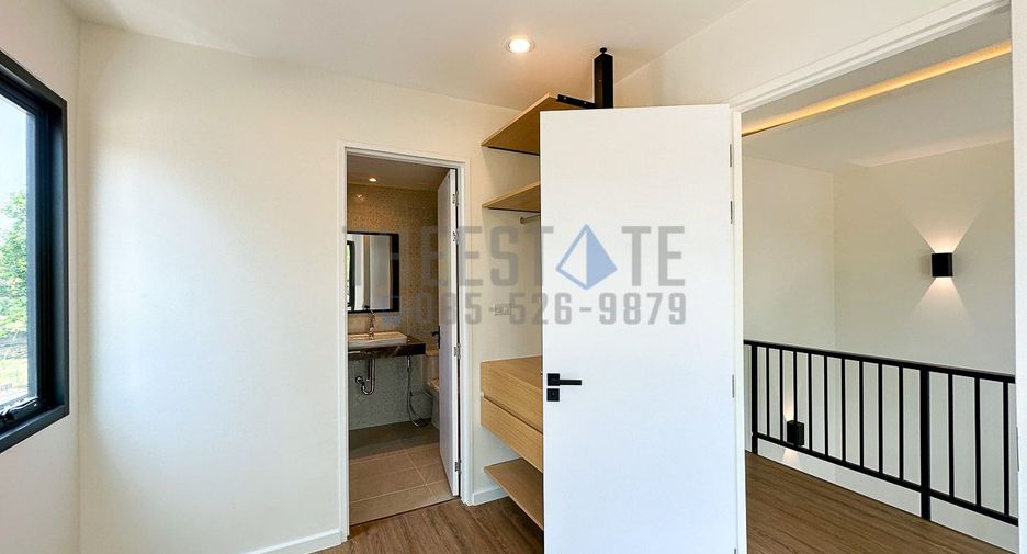 For rent and for sale 4 bedrooms house in Mueang Chiang Mai, Chiang Mai