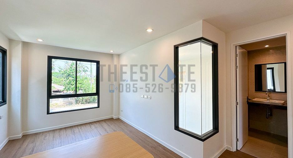 For rent and for sale 4 bedrooms house in Mueang Chiang Mai, Chiang Mai