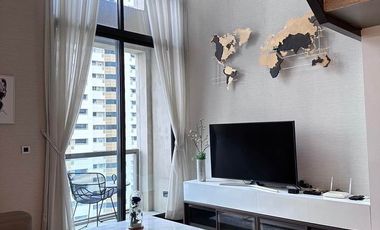 For rent 2 bed condo in Khlong Toei, Bangkok