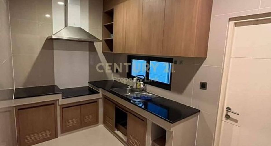 Casa en alquiler de 2 habitaciones en Bang Kapi, Bangkok