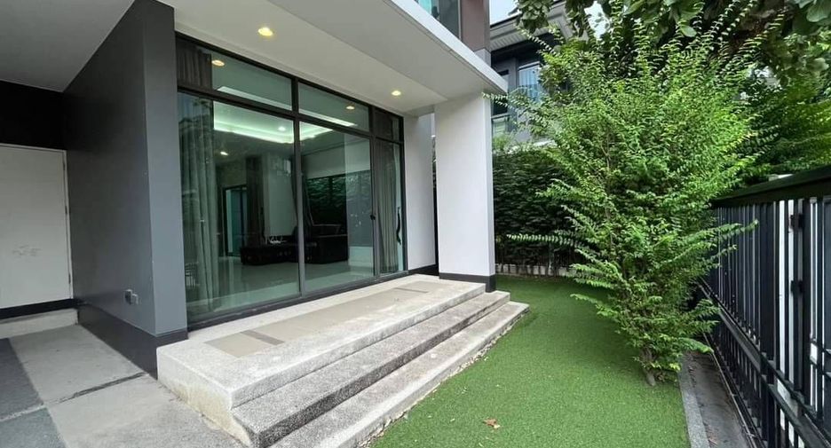 Casa en alquiler de 2 habitaciones en Bang Kapi, Bangkok