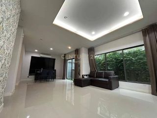 ให้เช่า 2 ห้องนอน บ้านเดี่ยว ใน บางกะปิ, กรุงเทพฯ