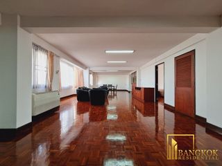Apartment zur Miete mit 2 Zimmer in Khlong Toei, Bangkok
