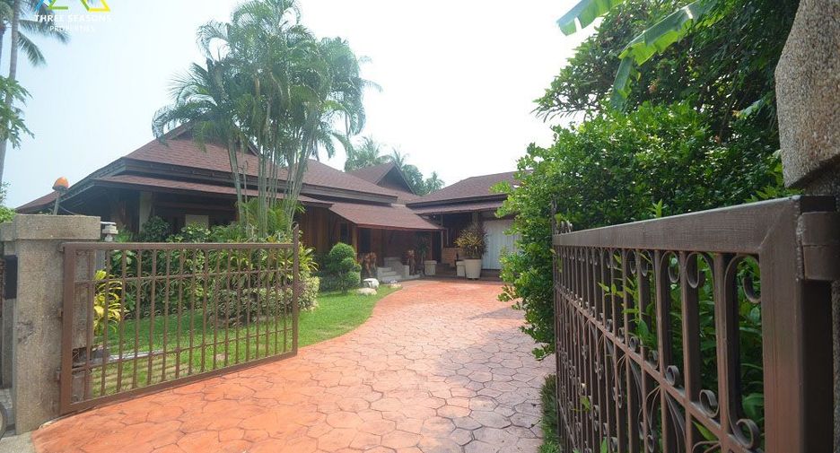 For rent 4 bedrooms villa in Ko Samui, Surat Thani