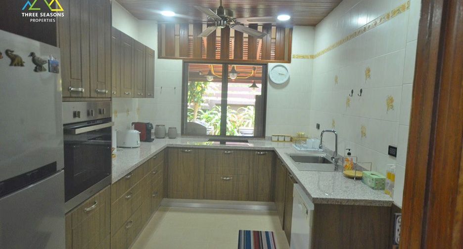 For rent 4 bedrooms villa in Ko Samui, Surat Thani