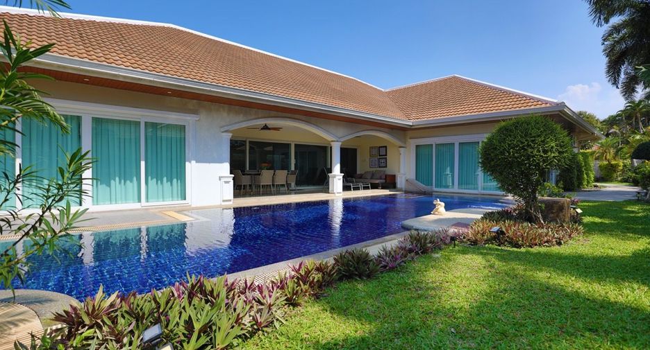 For sale 4 bed house in Bang Lamung, Chonburi