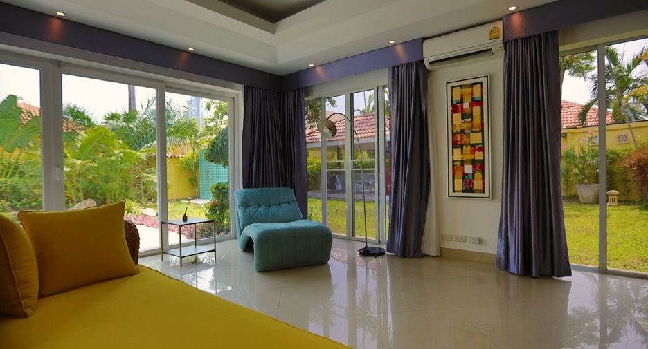For sale 4 bed house in Bang Lamung, Chonburi