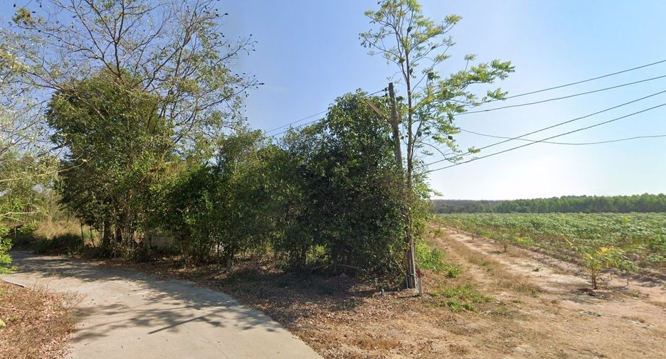 À vendre terrain à Bo Thong, Chonburi