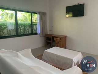 For rent 4 bedrooms villa in Mueang Phuket, Phuket