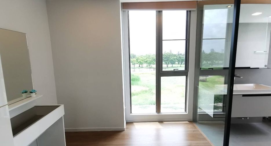 For sale 3 bedrooms house in Saphan Sung, Bangkok