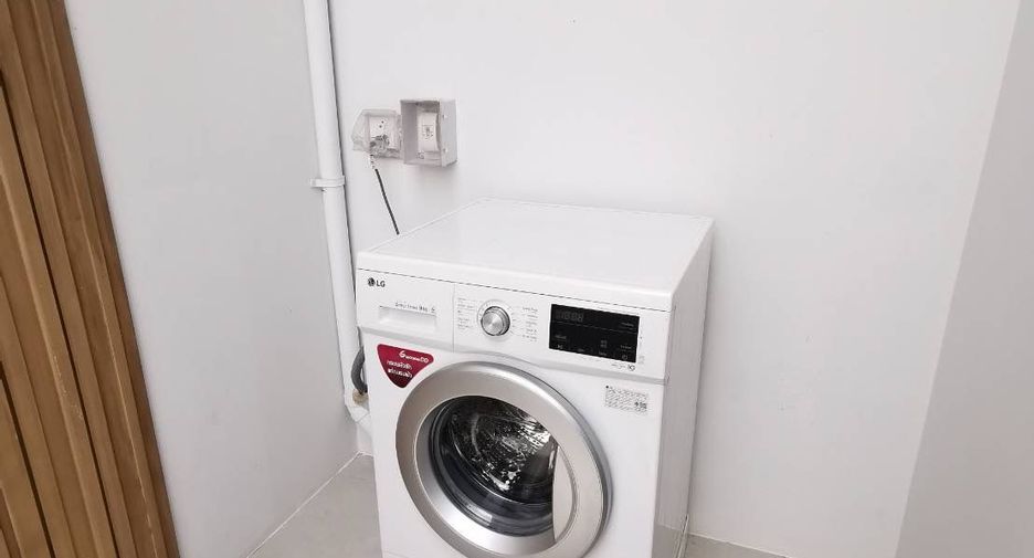 For sale 3 bedrooms house in Saphan Sung, Bangkok