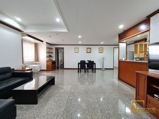 出租 2 卧室 公寓 在 Khlong Toei, 曼谷