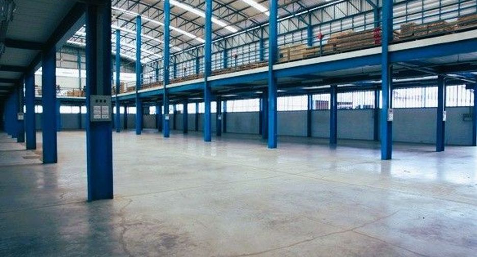 For rent 5 bed warehouse in Bang Bua Thong, Nonthaburi
