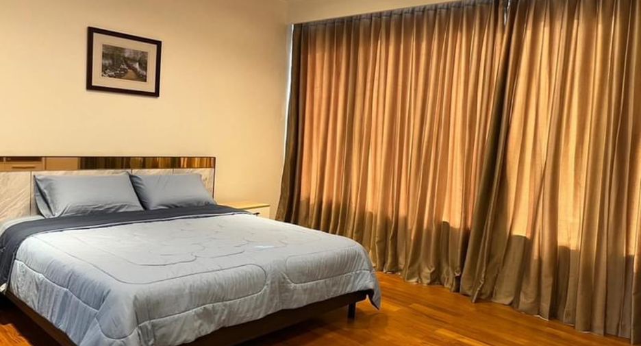 Wohnung zur Miete mit 3 Zimmer in Watthana, Bangkok