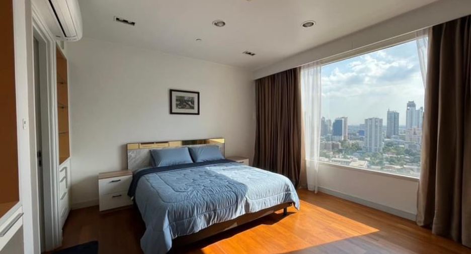 Wohnung zur Miete mit 3 Zimmer in Watthana, Bangkok