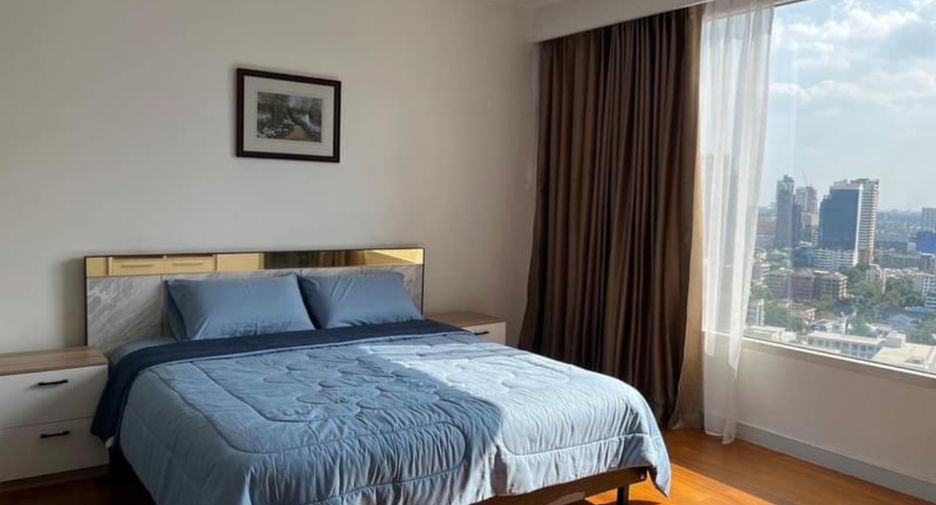 Wohnung zur Miete mit 3 Zimmer in Watthana, Bangkok