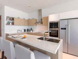 For rent 4 bedrooms villa in Mueang Phuket, Phuket