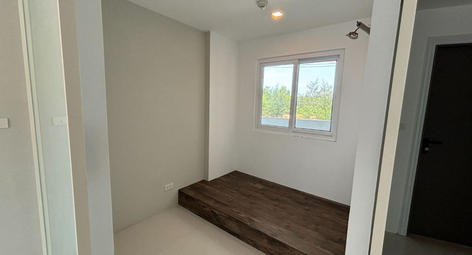 For sale 2 Beds condo in Klaeng, Rayong