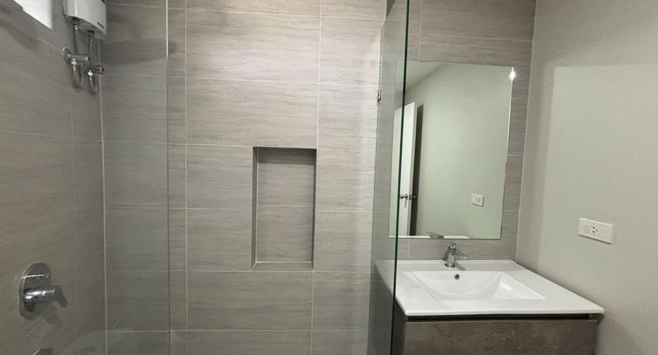 For sale 2 Beds condo in Klaeng, Rayong