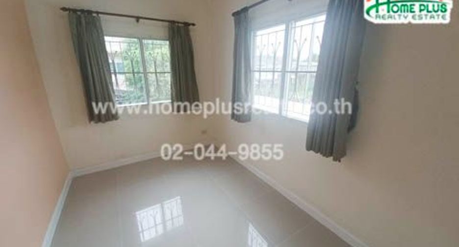 For sale 4 bedrooms townhouse in Lam Luk Ka, Pathum Thani