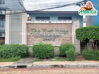 Продажа 4 спальни таунхаус в Lam Luk Ka, Патумтани